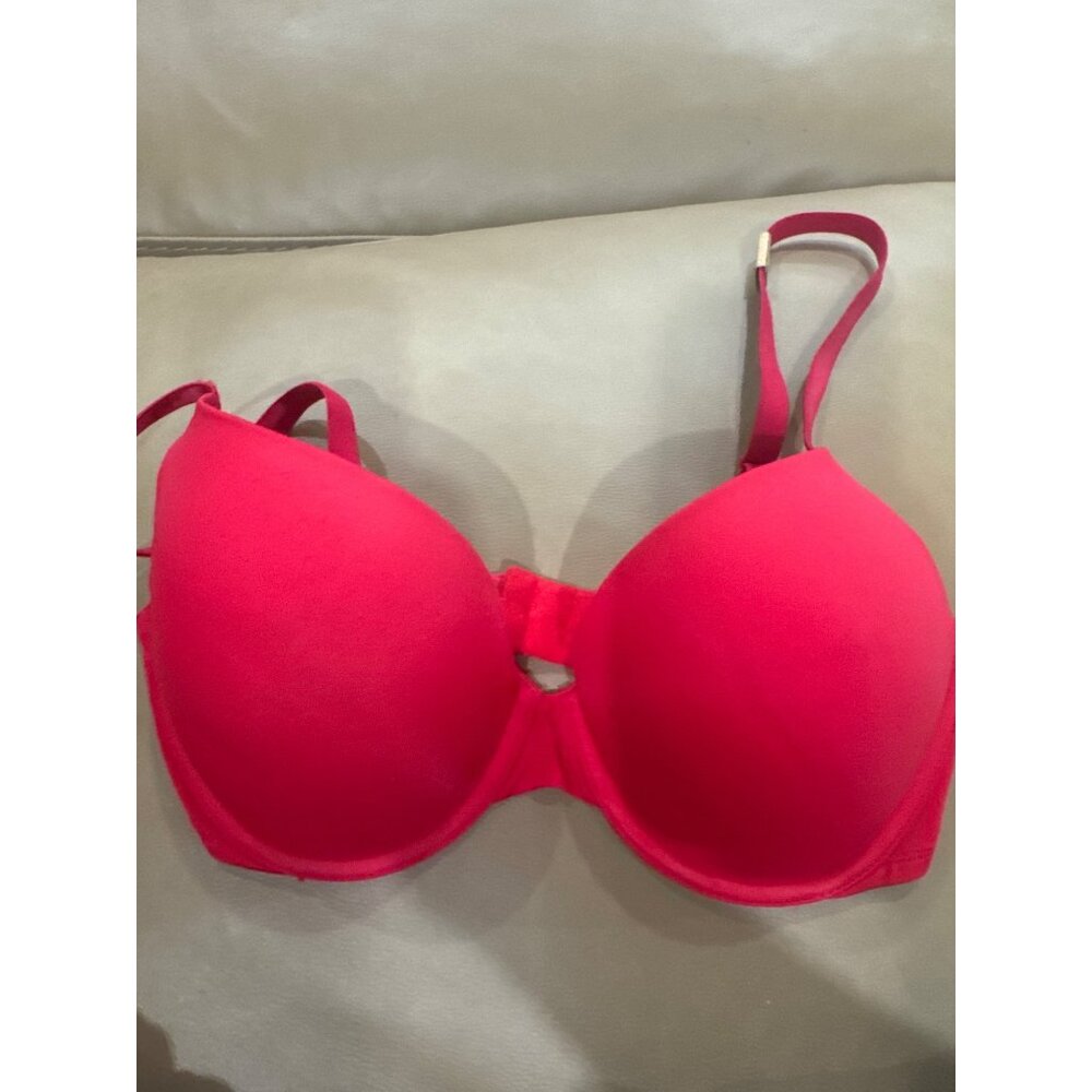 Pink Wear Everywhere Push-Up Bra 32DD Red & Pink Adjustable Straps Lightly Padde